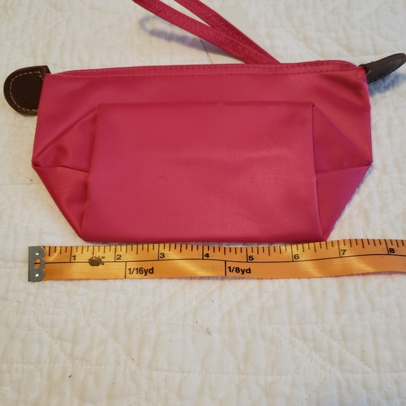 Pink nylon makeup bag - Picture 4 of 5